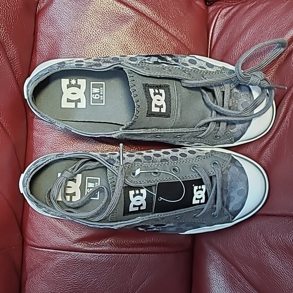 DC Chelsea Z LSE Size US6 and US 5 Women - Picture 2 of 9